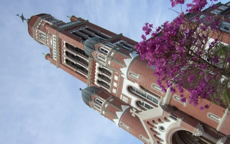 Cathédrale Saint-Jean l’Évangéliste